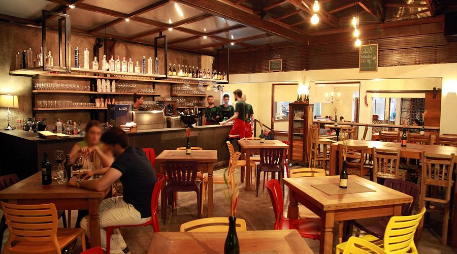 Ambiente acolhedor da pizzaria